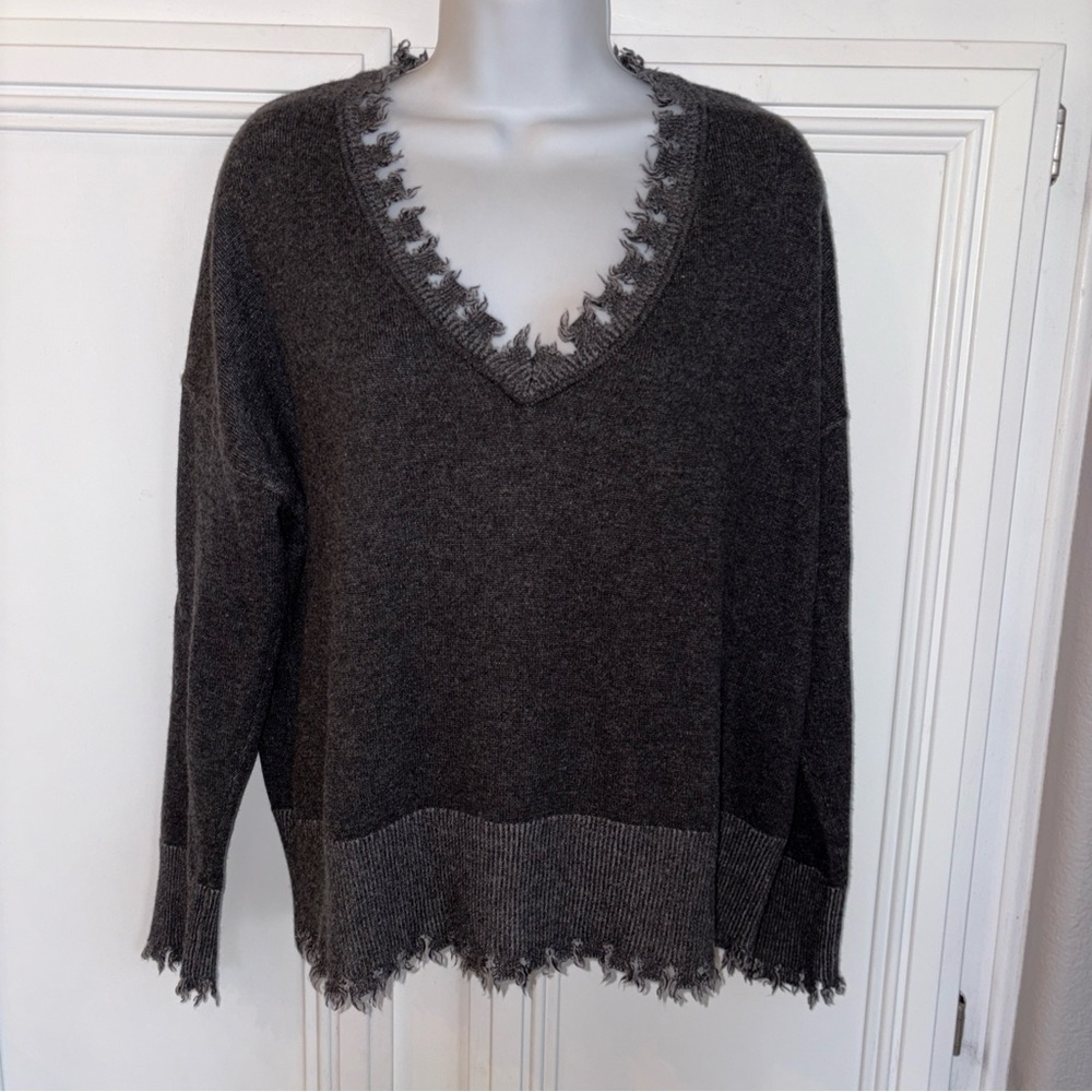 Simple Laguna Cashmere  Silk Cotton  V Neck Pullover Sweater Gray  Sz 3 Great
